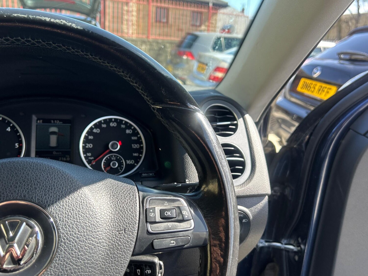 Used Volkswagen Tiguan 2013 for sale - 78058696: Photo 24