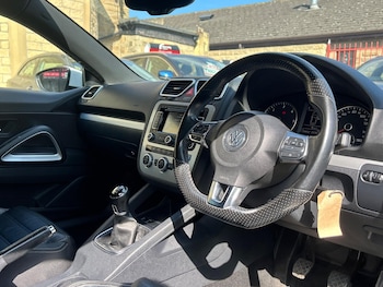 Used Volkswagen Scirocco 2012 for sale - 78429614: Photo