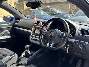 Used Volkswagen Scirocco 2013 for sale - 79236930: Photo