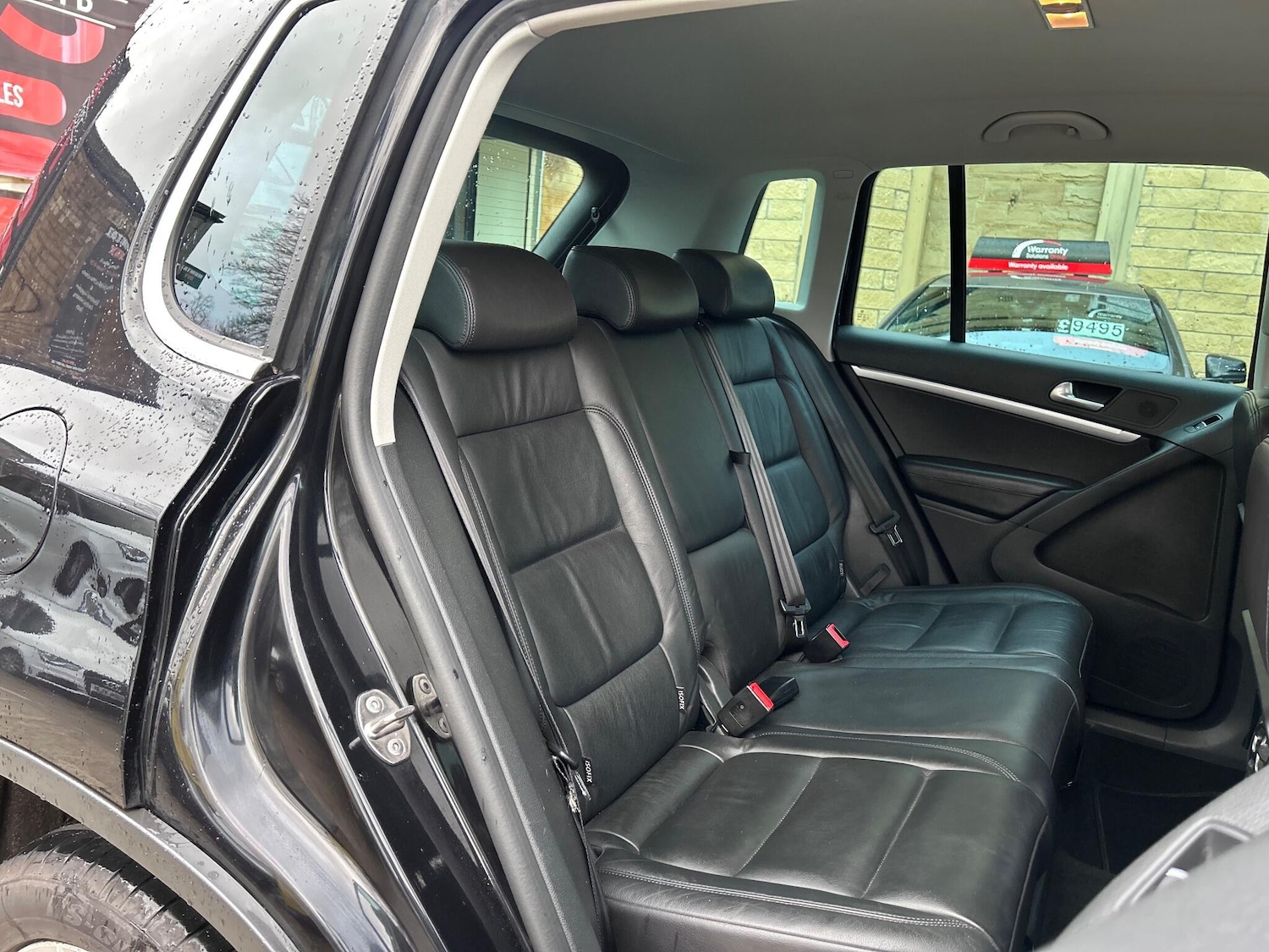 Used Volkswagen Tiguan 2015 for sale - 76855672: Photo 24