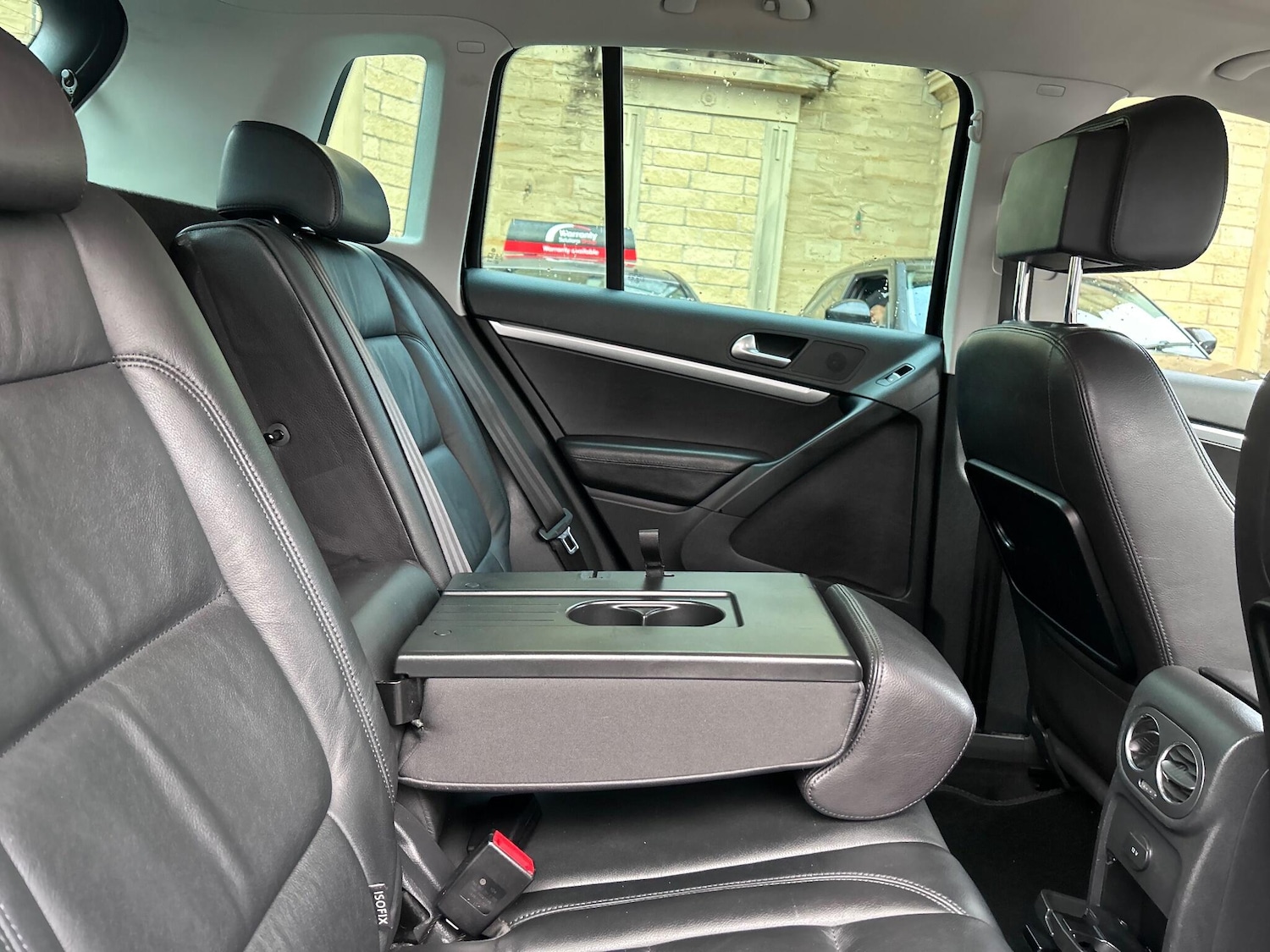 Used Volkswagen Tiguan 2015 for sale - 76855672: Photo 25