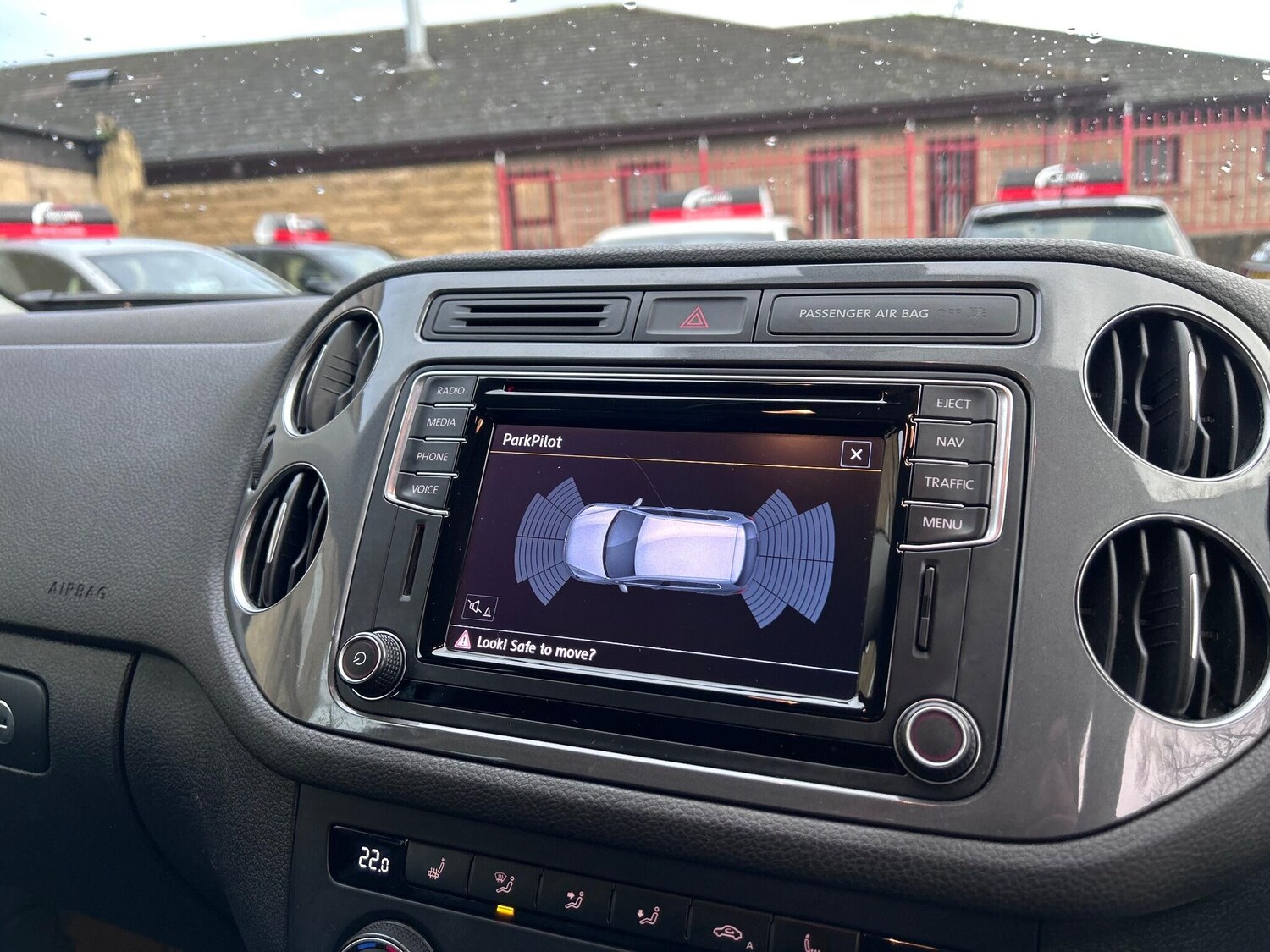 Used Volkswagen Tiguan 2015 for sale - 76855672: Photo 42