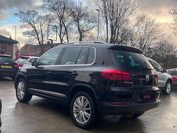 Used Volkswagen Tiguan 2015 for sale - 76855672: Photo