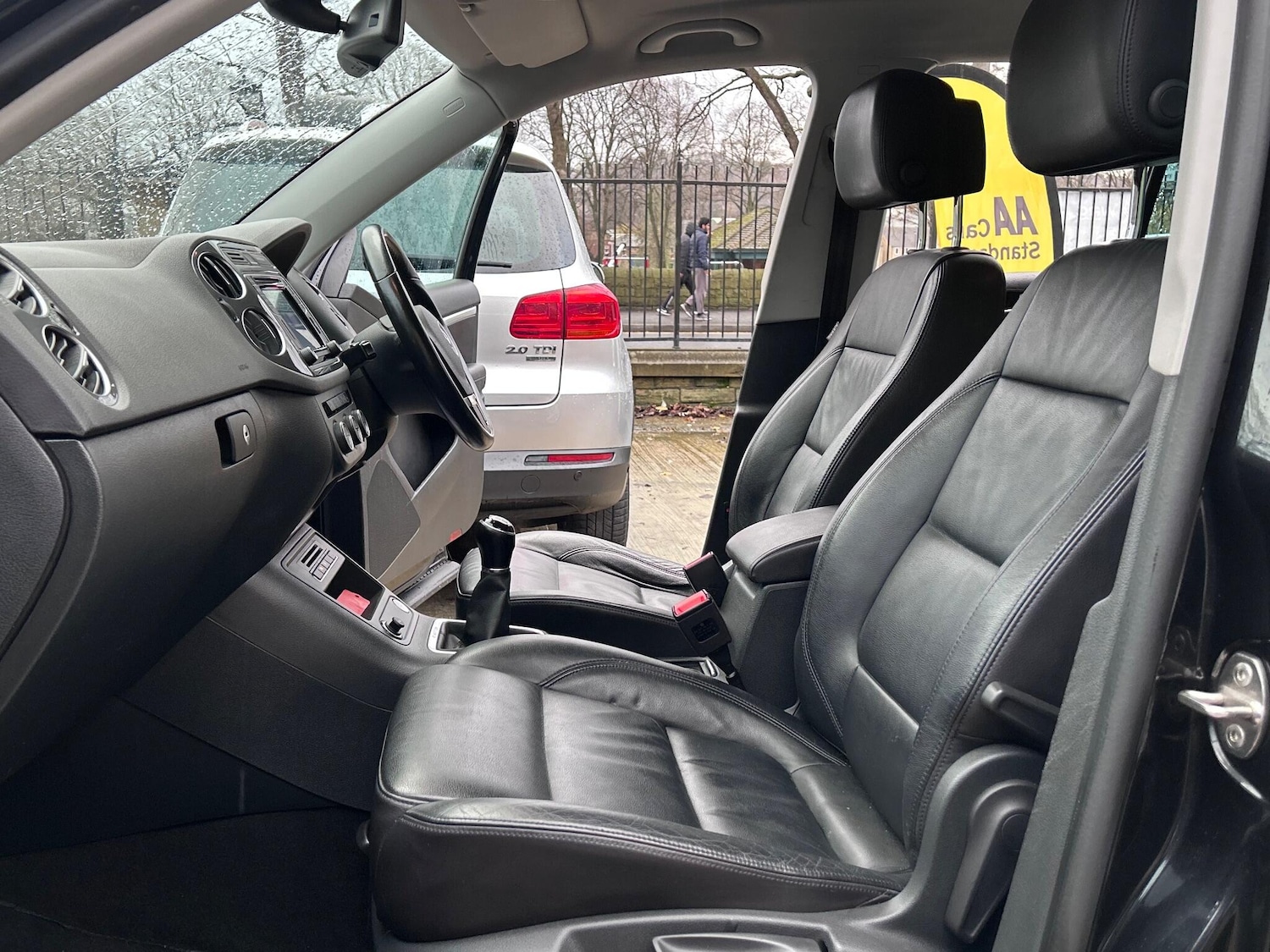 Used Volkswagen Tiguan 2015 for sale - 76855672: Photo 50