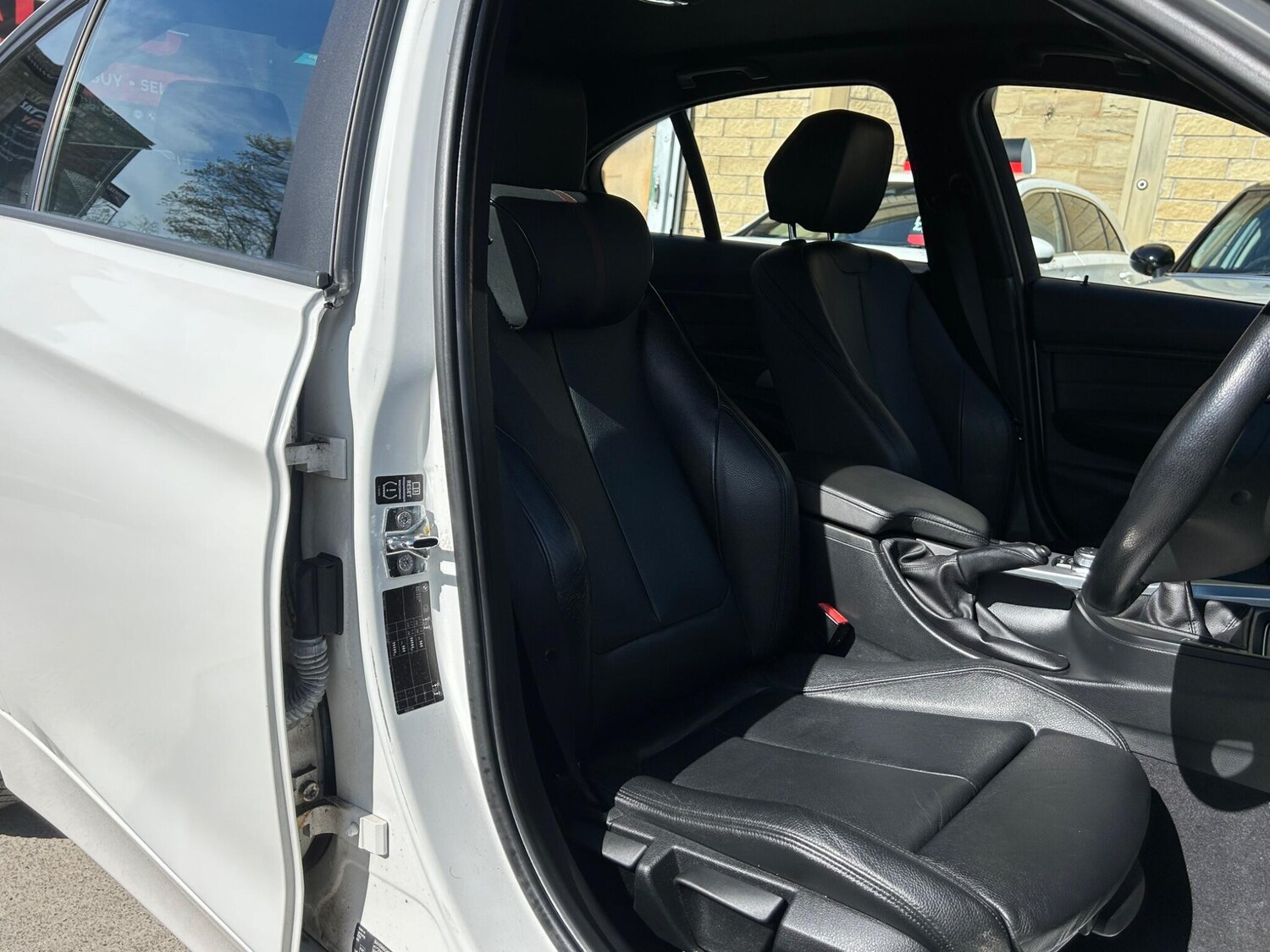 Used BMW 3 Series 2012 for sale - 78156548: Photo 31