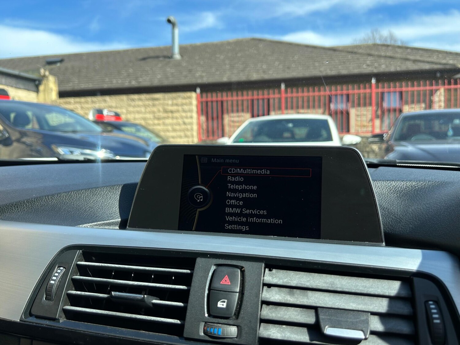 Used BMW 3 Series 2012 for sale - 78156548: Photo 42