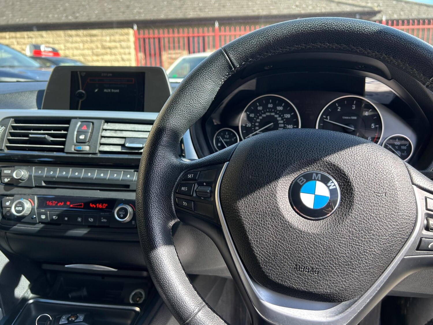 Used BMW 3 Series 2012 for sale - 78156548: Photo 48