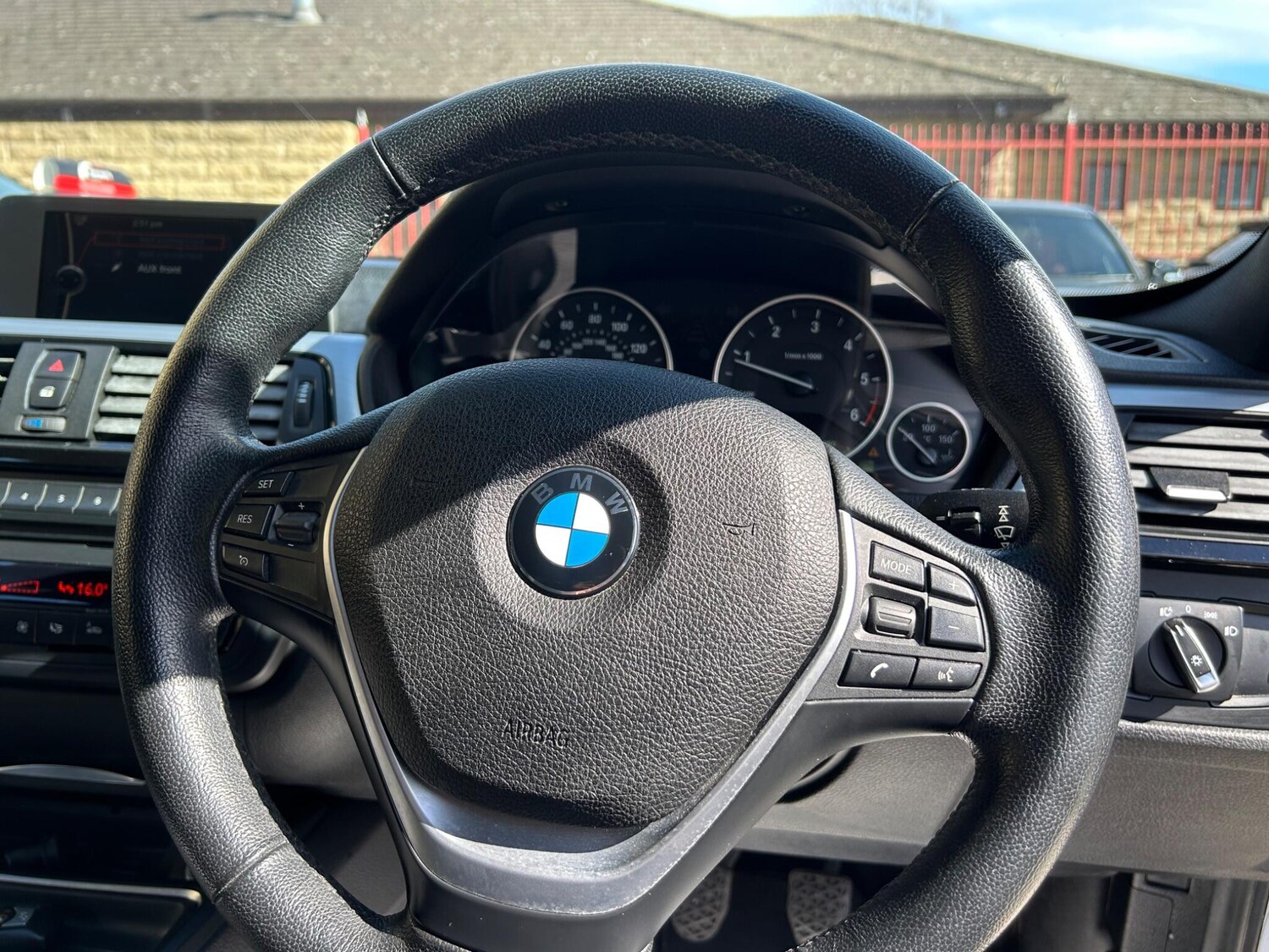 Used BMW 3 Series 2012 for sale - 78156548: Photo 50