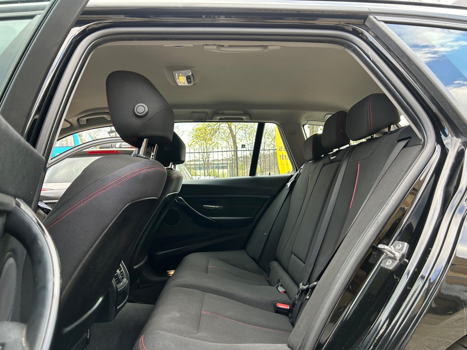 Used BMW 3 Series for sale - 78214234: Photo 28