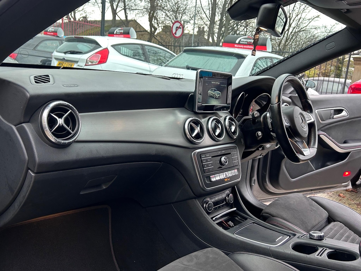 Used Mercedes-Benz CLA 2018 for sale - 76825060: Photo 29