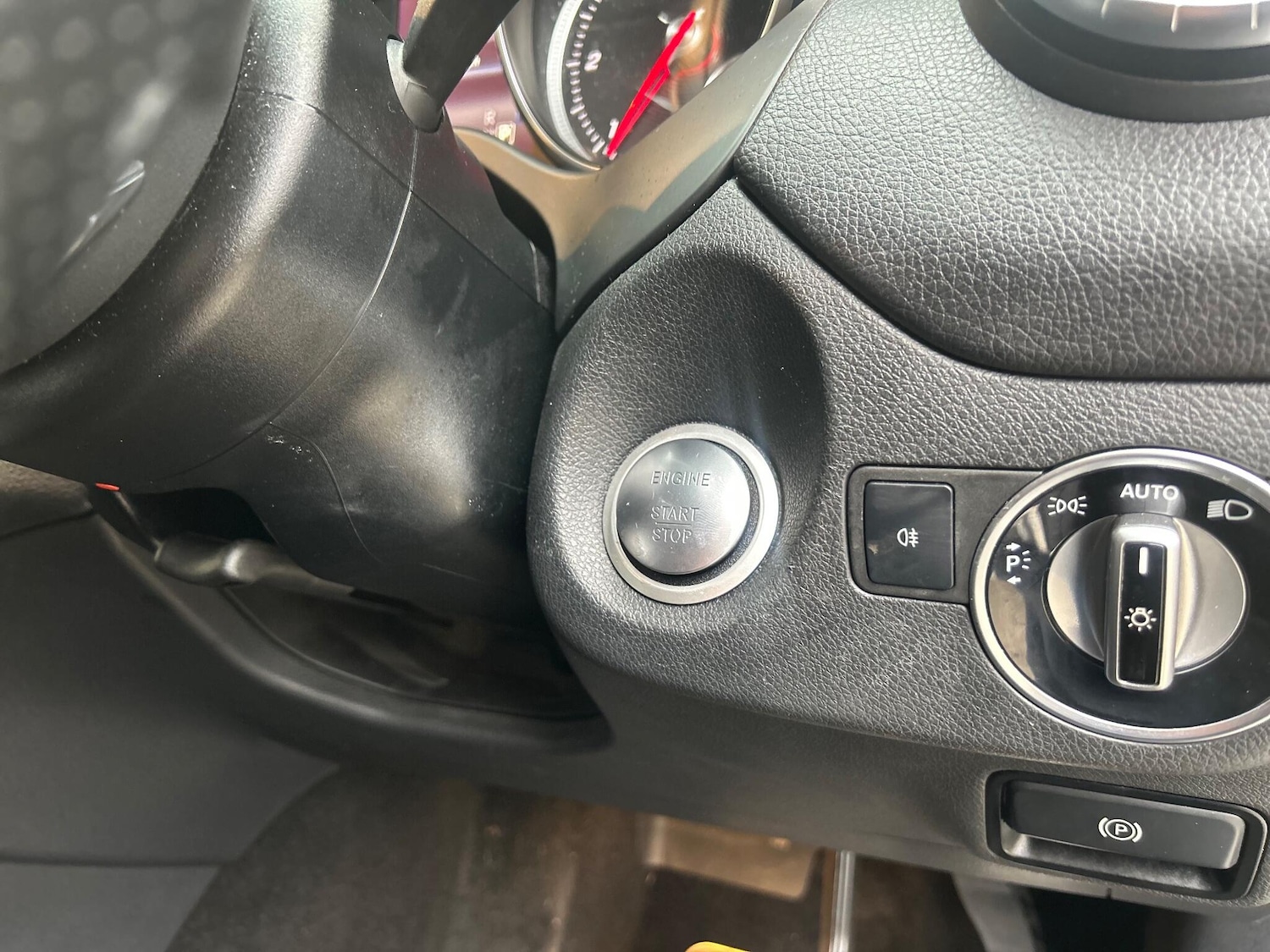 Used Mercedes-Benz CLA 2018 for sale - 76825060: Photo 38