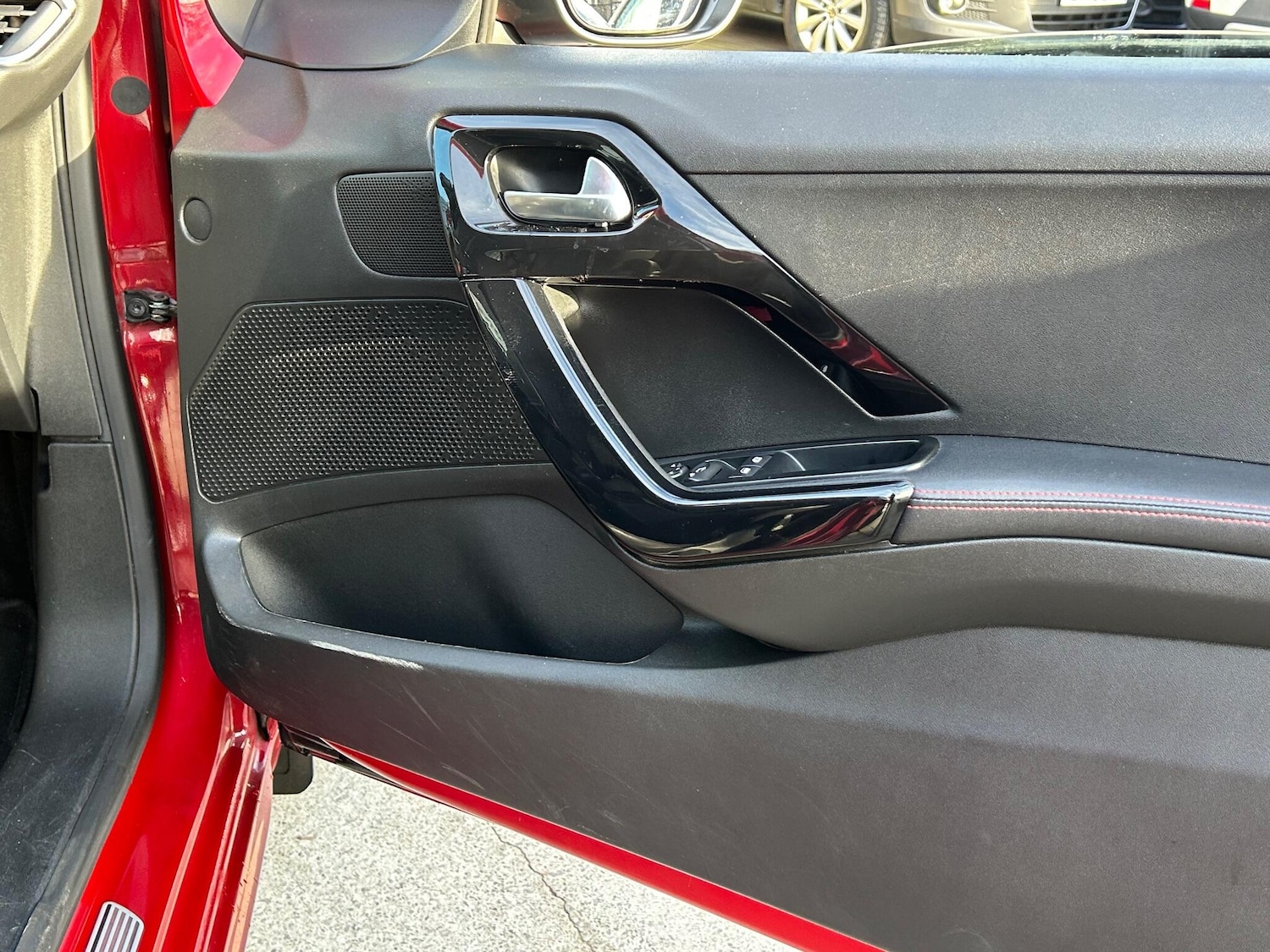 Used Peugeot 208 2012 for sale - 77203096: Photo 18