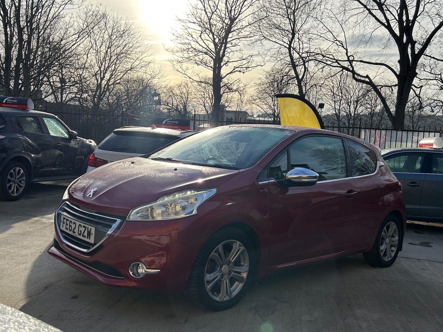 Used Peugeot 208 2012 for sale - 77203096: Photo 2