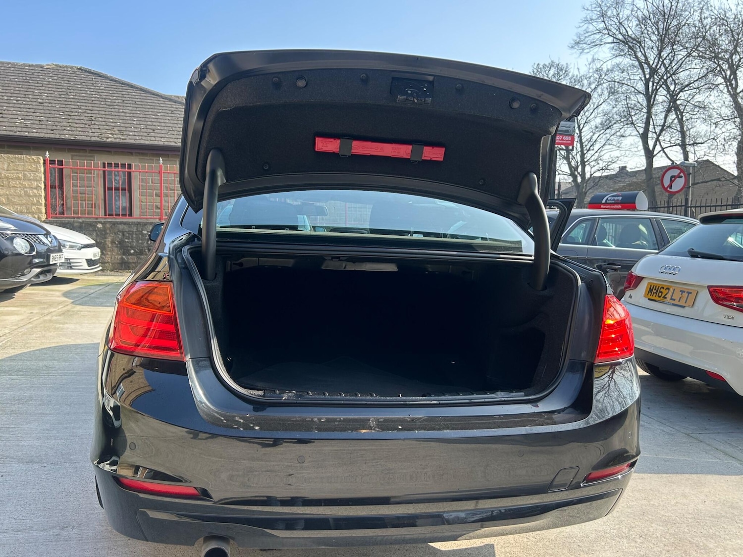 Used BMW 3 Series for sale - 77769536: Photo 35