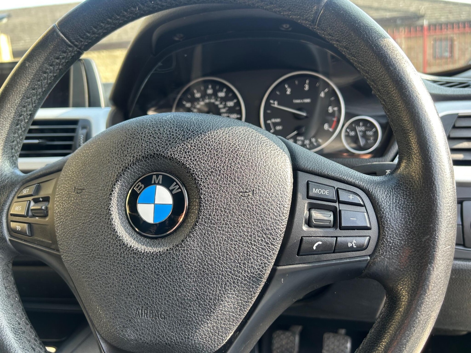 Used BMW 3 Series for sale - 77769536: Photo 38