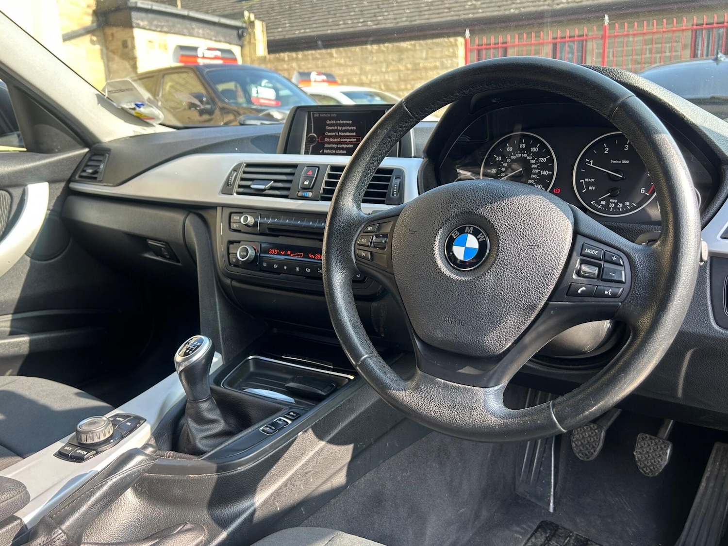 Used BMW 3 Series for sale - 77769536: Photo 43