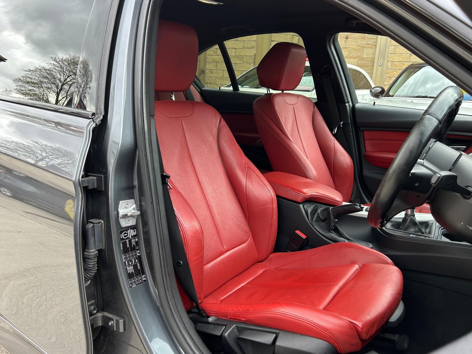 Used BMW 3 Series for sale - 78135892: Photo 4