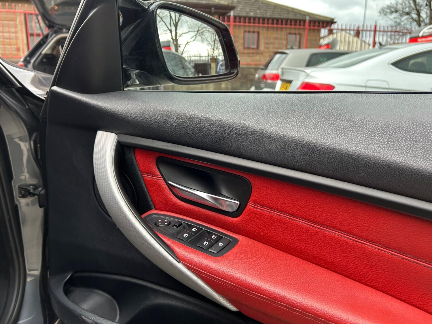 Used BMW 3 Series for sale - 78135892: Photo 46