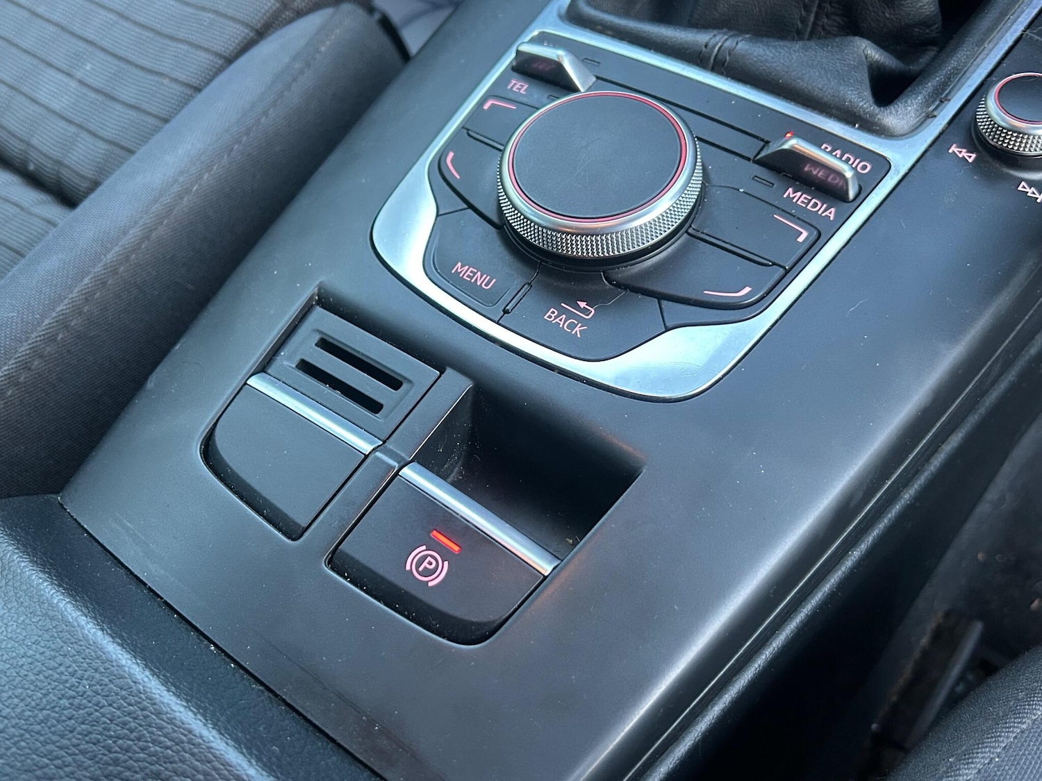 Used Audi A3 2014 for sale - 77305492: Photo 32