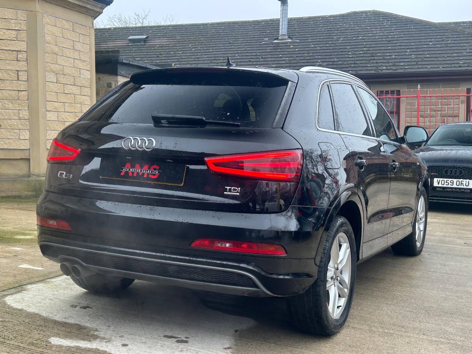 Used Audi Q3 2013 for sale - 77441129: Photo 16