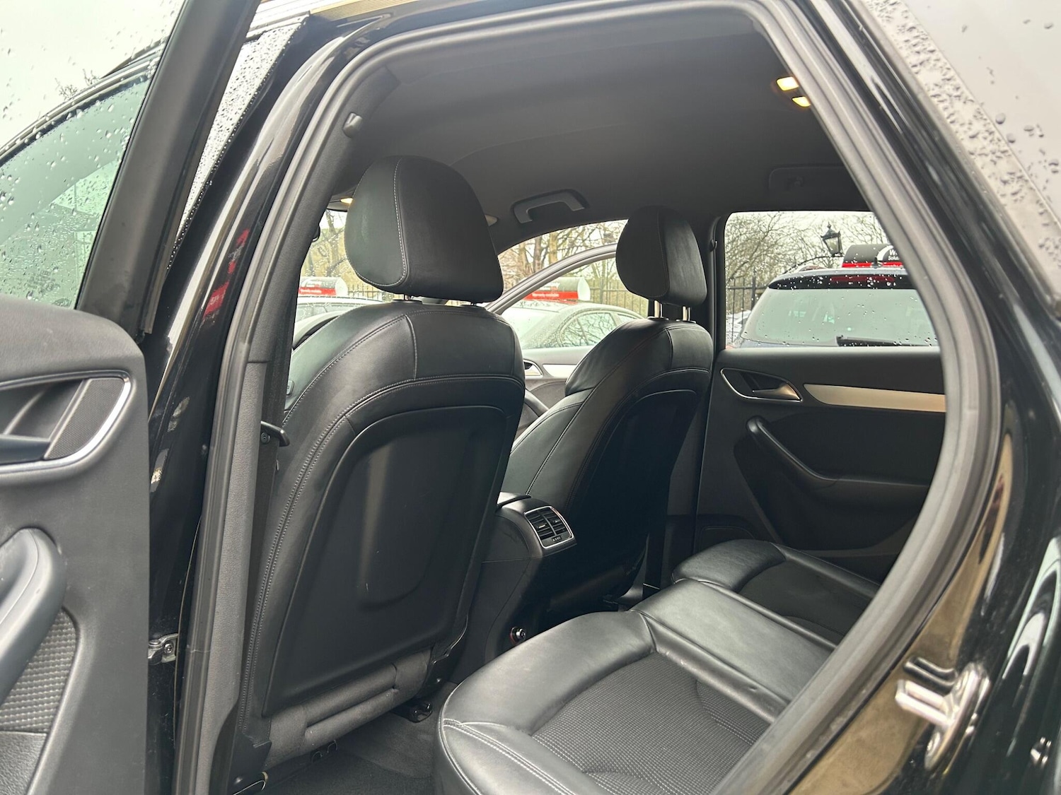 Used Audi Q3 2013 for sale - 77441129: Photo 24