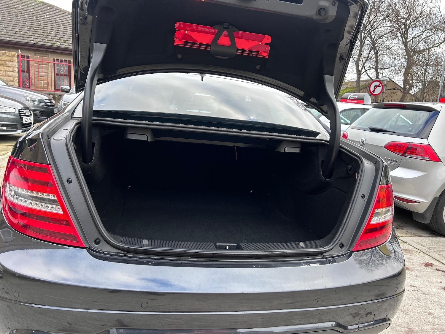 Used Mercedes-Benz C Class for sale - 76825090: Photo 39