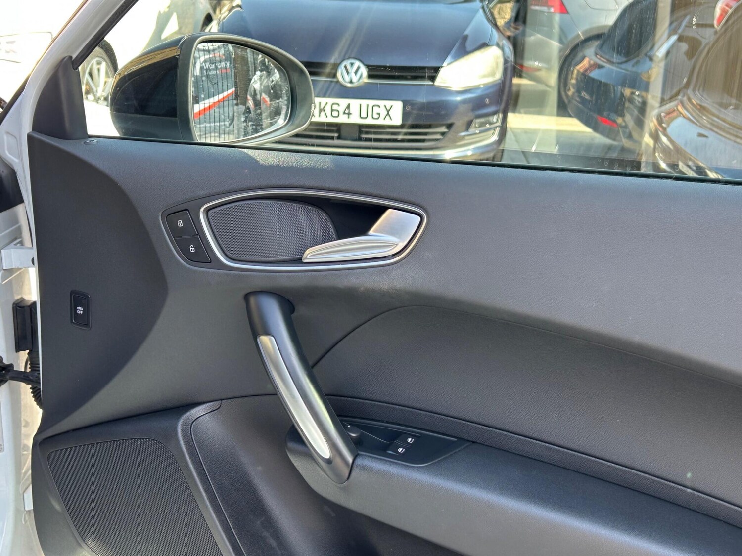 Used Audi A1 for sale - 77939411: Photo 42