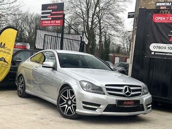 Used Mercedes-Benz C Class 2013 for sale - 77793834: Photo