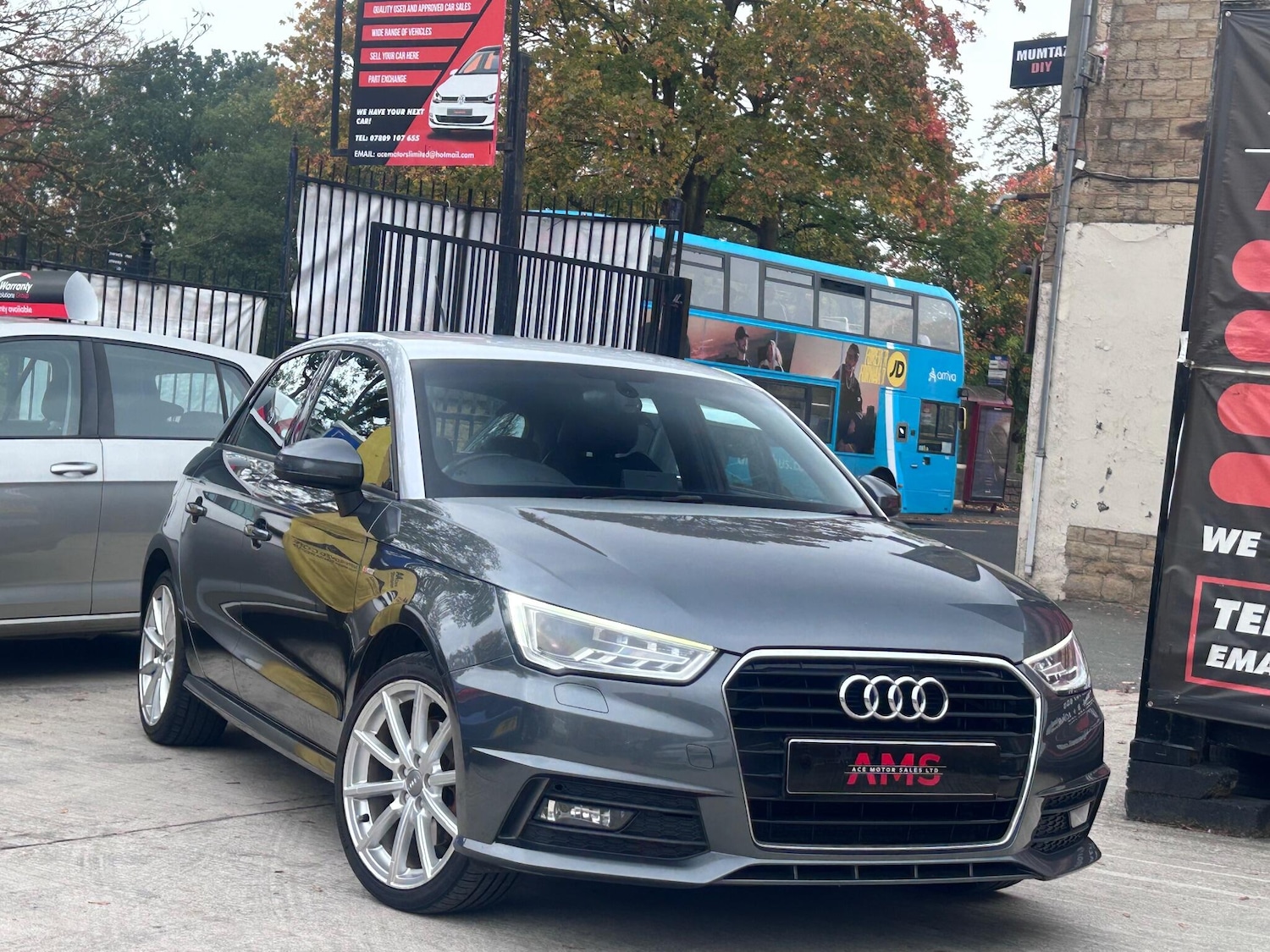 Used Audi A1 2015 for sale - 76825154: Photo 2