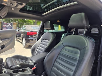 Used Volkswagen Scirocco 2012 for sale - 79062483: Photo