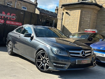 Used Mercedes-Benz C Class 2013 for sale - 79316416: Photo