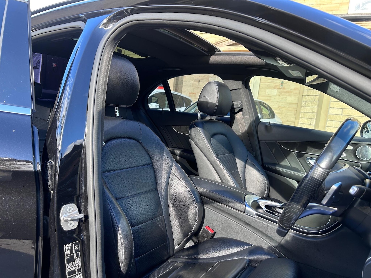 Used Mercedes-Benz C Class 2017 for sale - 77021042: Photo 43