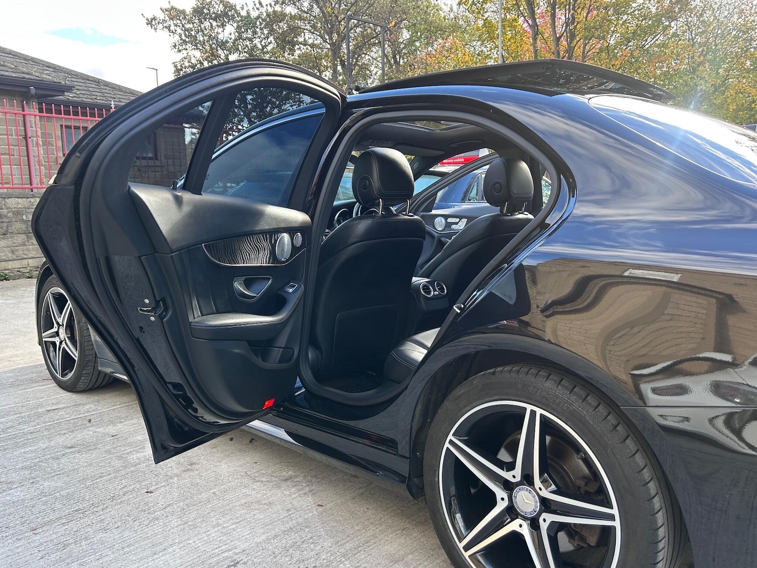 Used Mercedes-Benz C Class 2017 for sale - 77021042: Photo 91