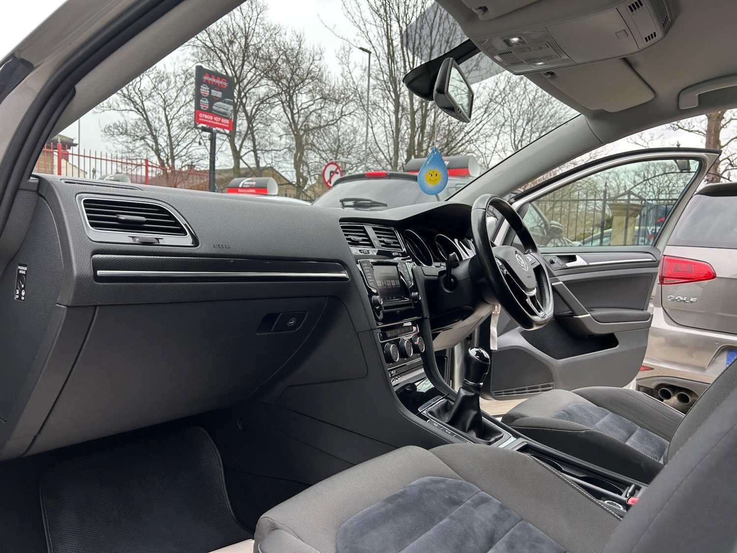 Used Volkswagen Golf for sale - 78100792: Photo 30