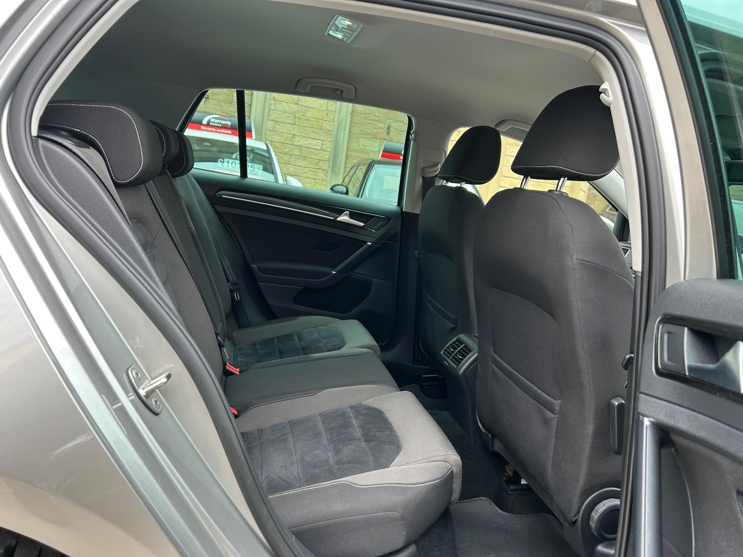 Used Volkswagen Golf for sale - 78100792: Photo 35