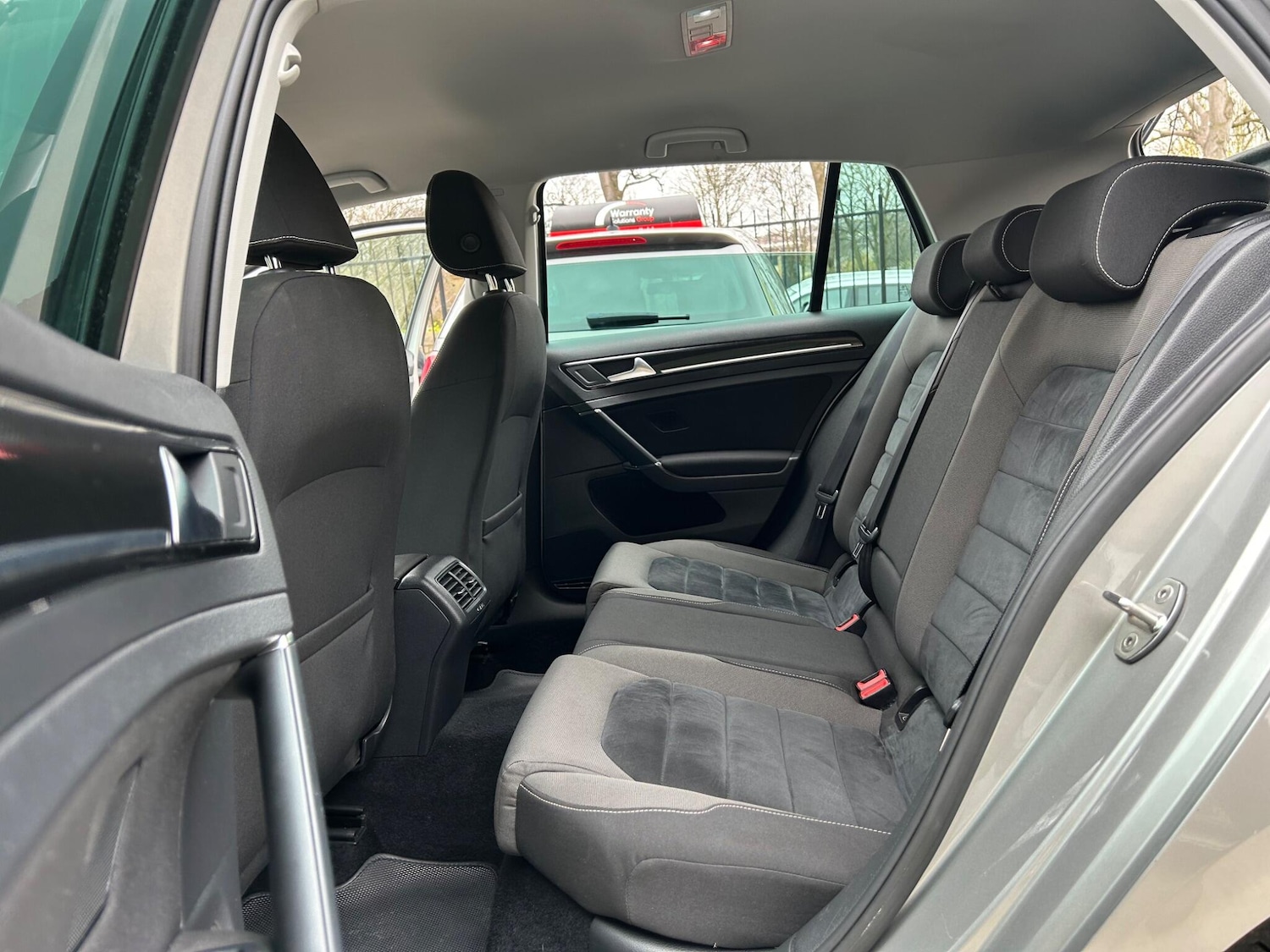 Used Volkswagen Golf for sale - 78100792: Photo 37