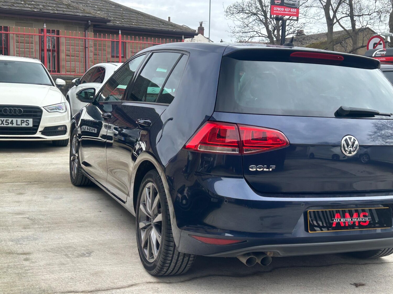 Used Volkswagen Golf 2014 for sale - 77908937: Photo 17