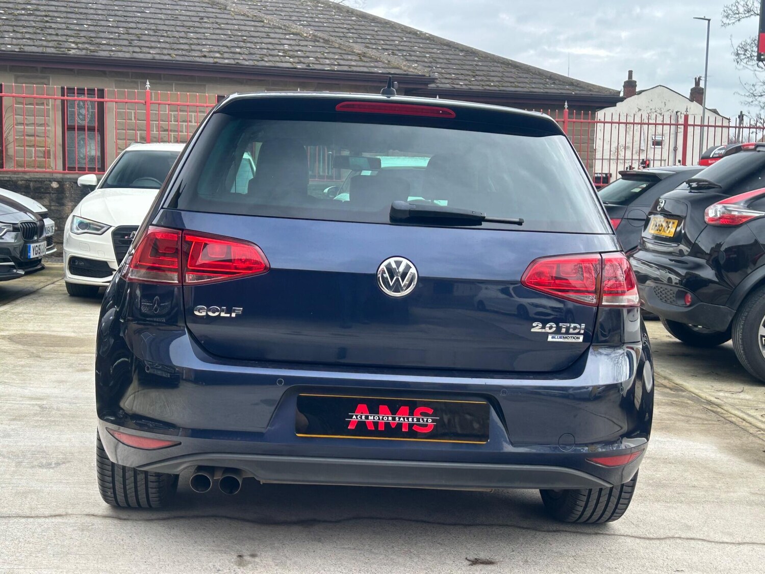 Used Volkswagen Golf 2014 for sale - 77908937: Photo 19