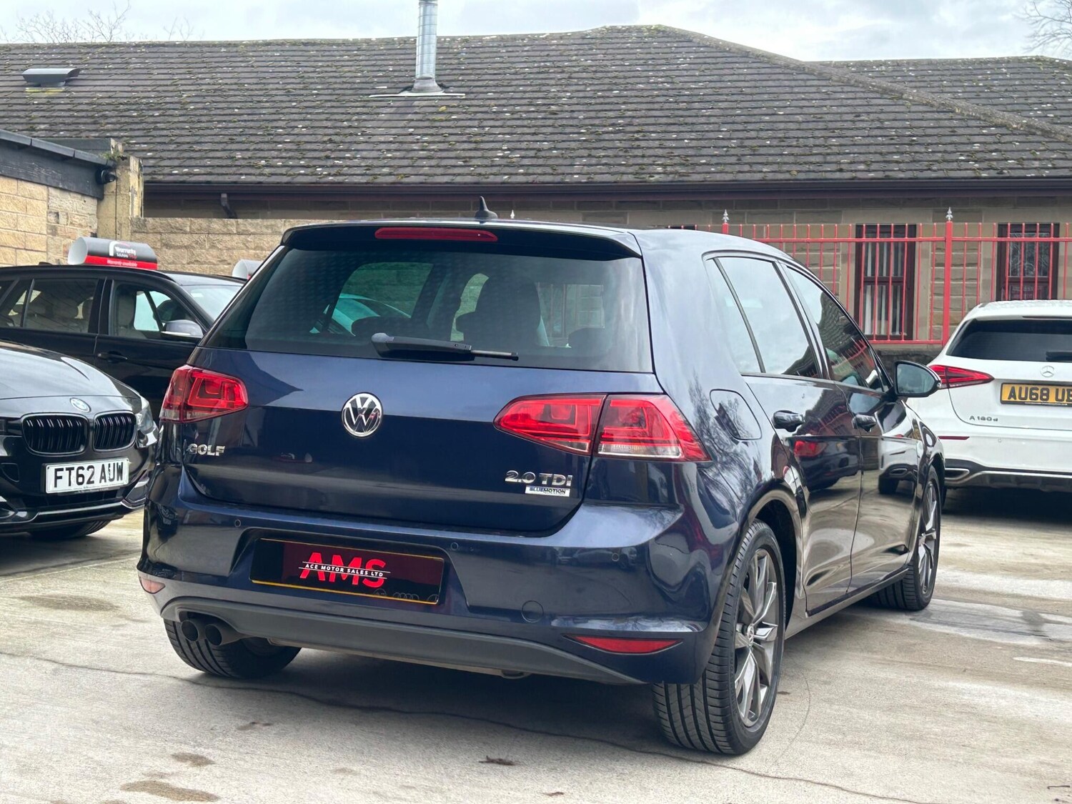 Used Volkswagen Golf 2014 for sale - 77908937: Photo 24