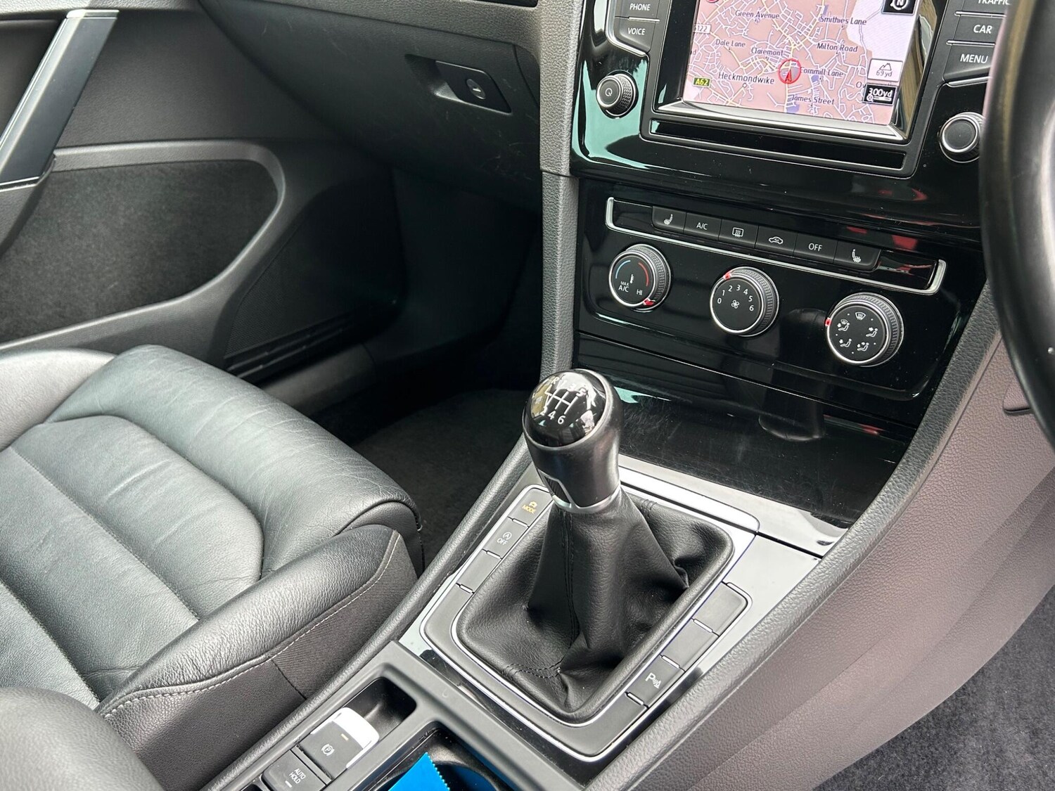 Used Volkswagen Golf 2014 for sale - 77908937: Photo 29