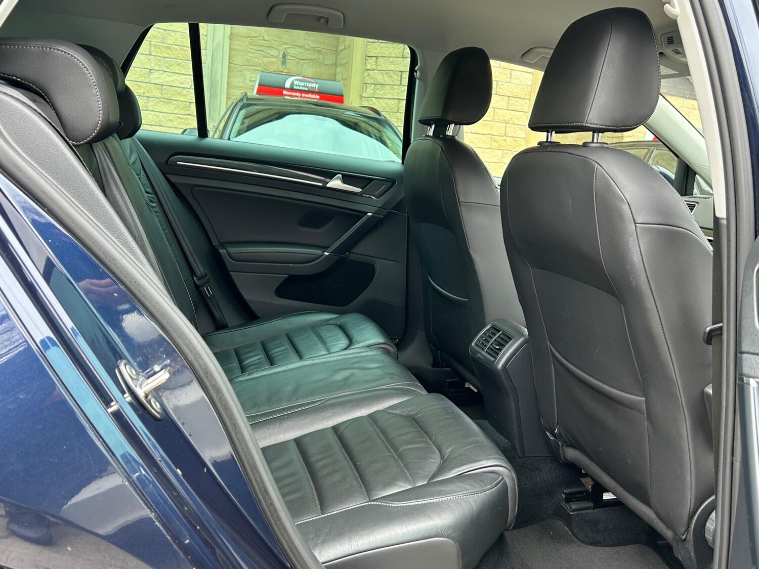 Used Volkswagen Golf 2014 for sale - 77908937: Photo 34