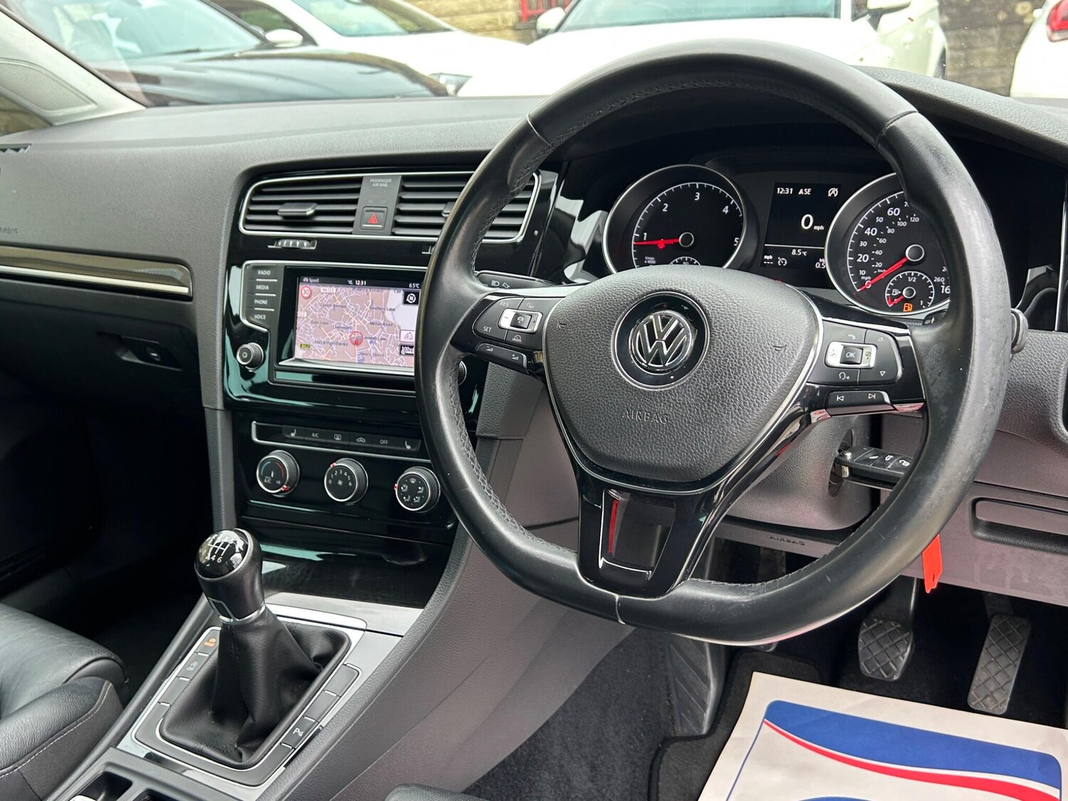 Used Volkswagen Golf 2014 for sale - 77908937: Photo 57
