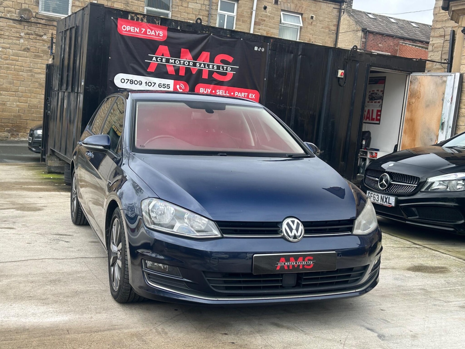 Used Volkswagen Golf 2014 for sale - 77908937: Photo 9