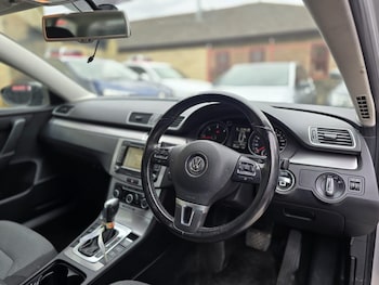Used Volkswagen Passat 2011 for sale - 78922848: Photo