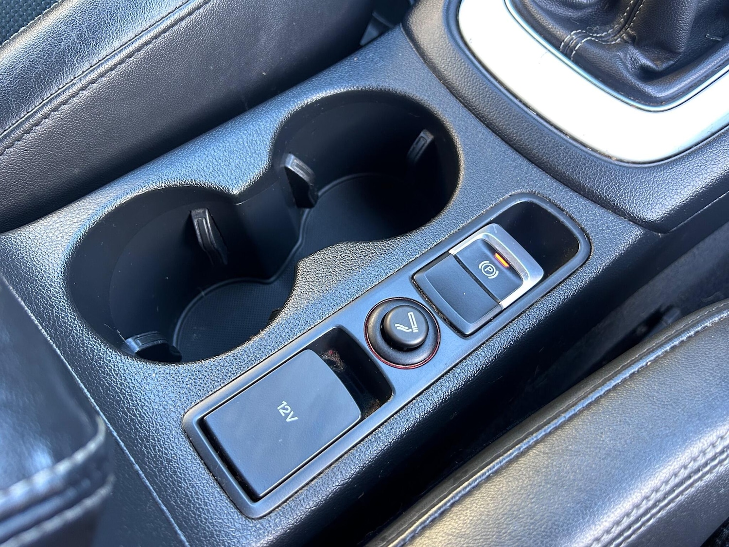 Used Audi Q3 2014 for sale - 76823898: Photo 26