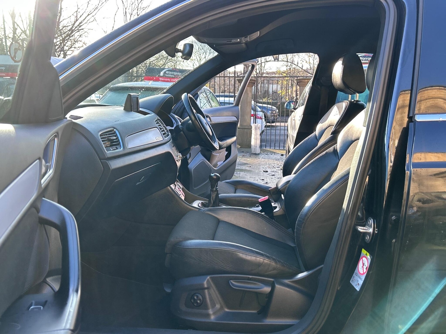 Used Audi Q3 2014 for sale - 76823898: Photo 40