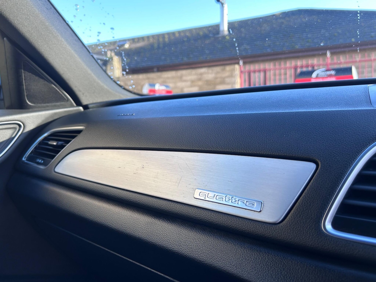 Used Audi Q3 2014 for sale - 76823898: Photo 55