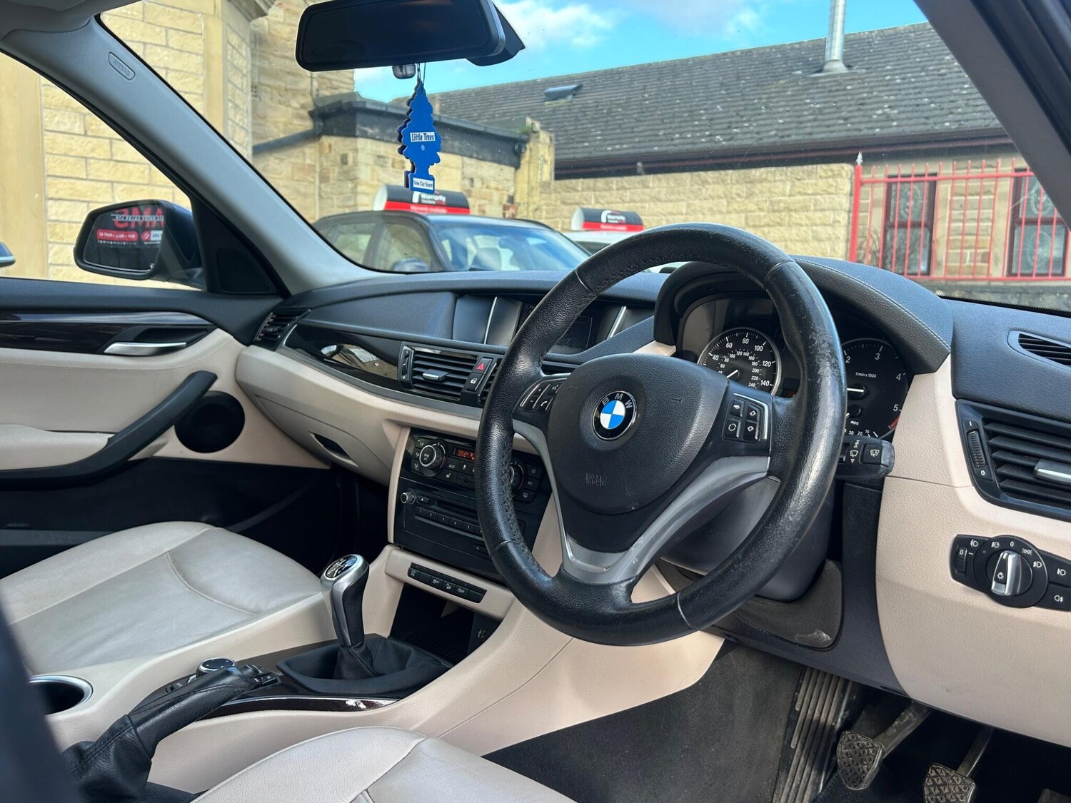 Used BMW X1 2015 for sale - 77839612: Photo 24