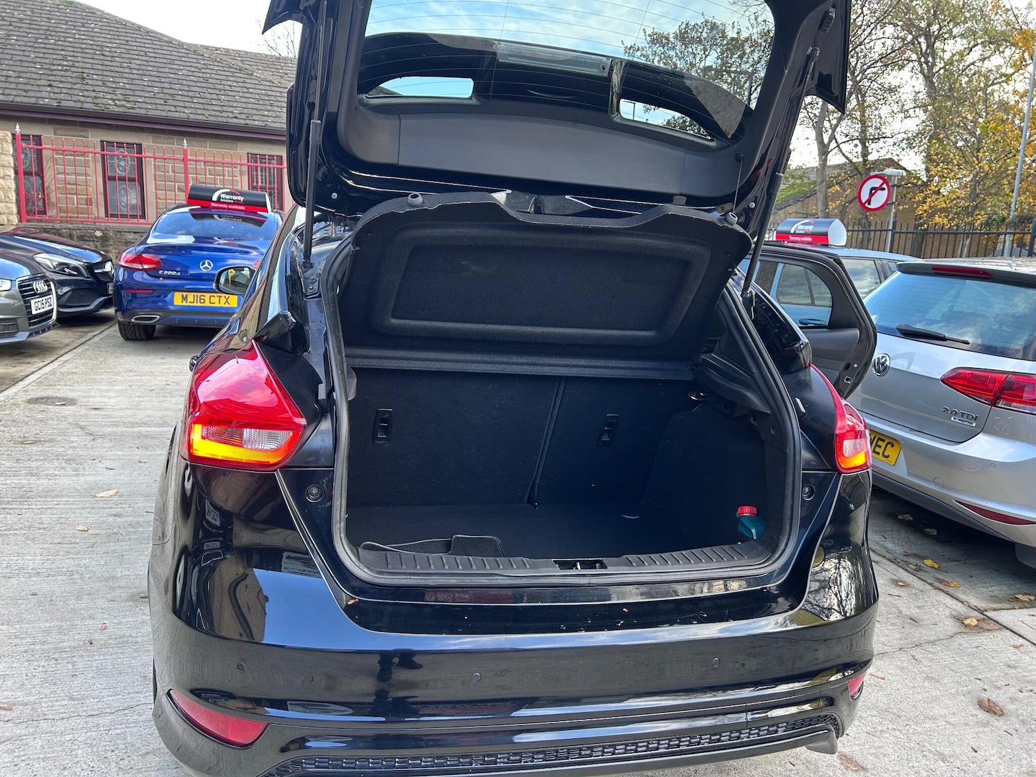 Used Ford Focus 2017 for sale - 76823431: Photo 51