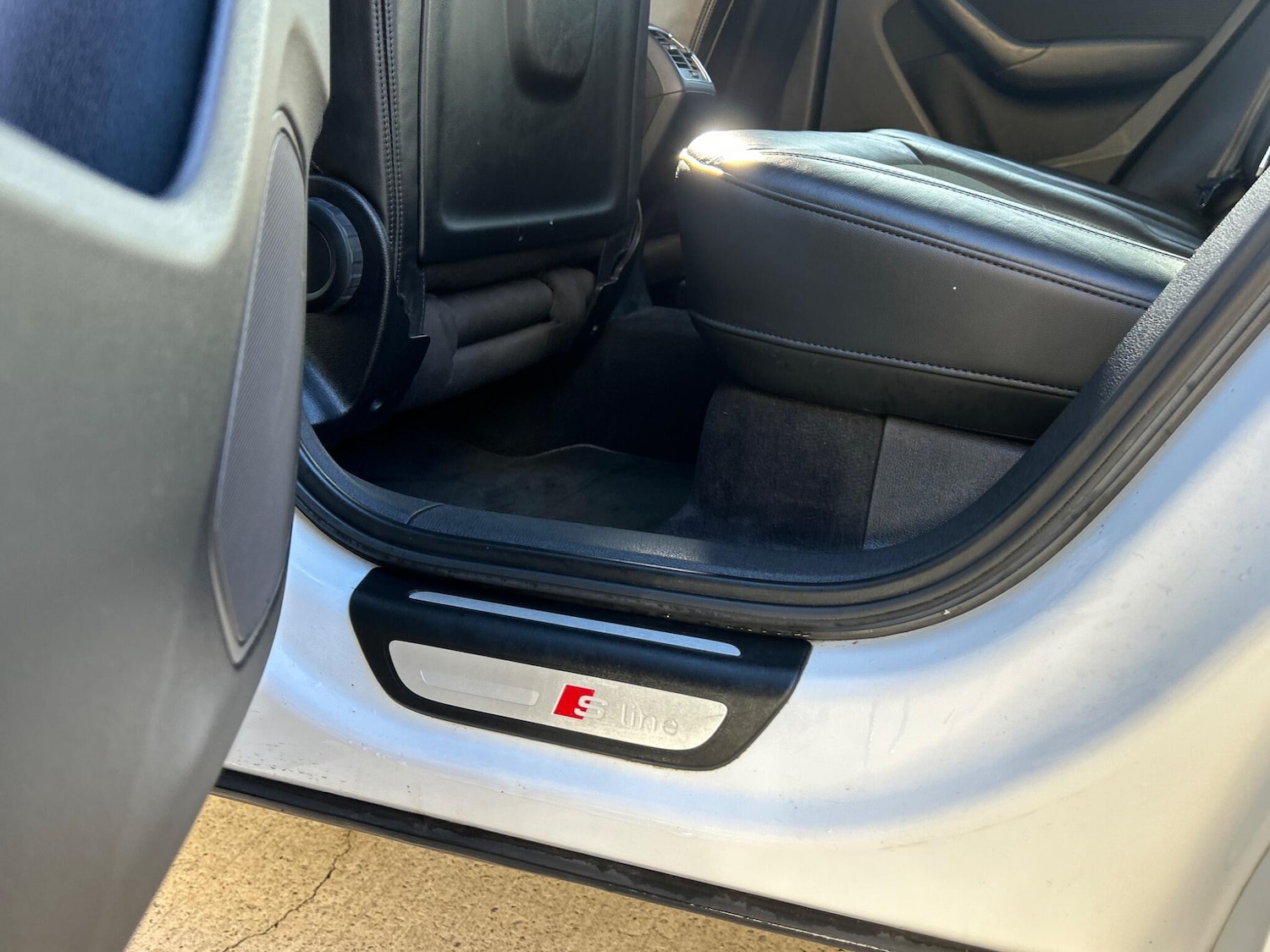 Used Audi Q3 2014 for sale - 77559500: Photo 44